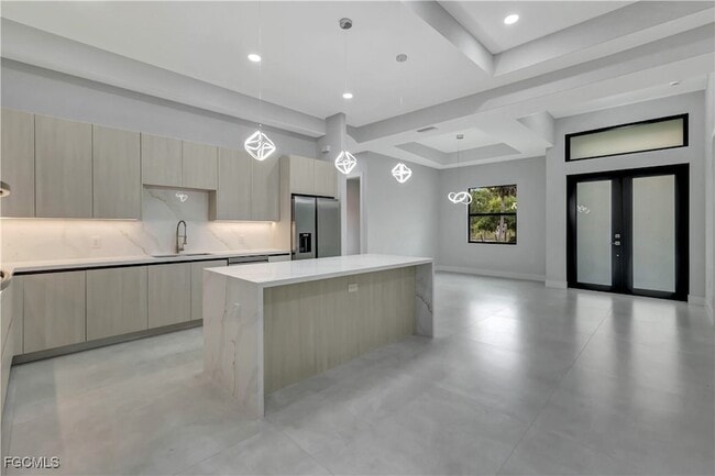 Building Photo - 3366 72nd Ave NE