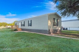 Building Photo - 1956 Rossie Lee Dr