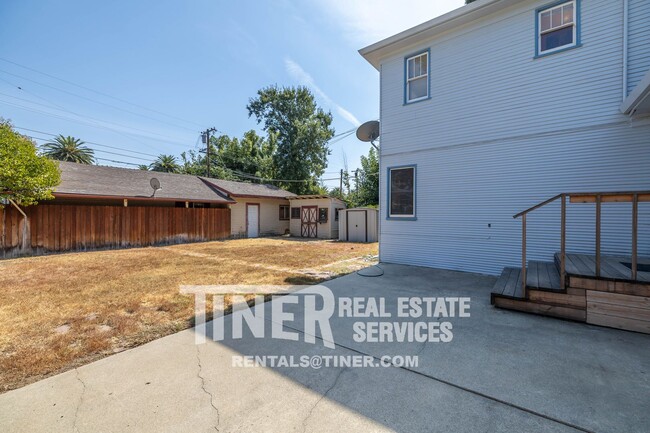 Building Photo - 4201 53rd St