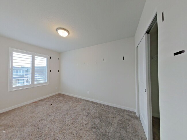 Building Photo - Newer Construction 3 Bedroom House ~ NW Corvallis ~ Pet Friendly