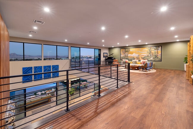 Building Photo - 609 Sleeping Dragon Dr