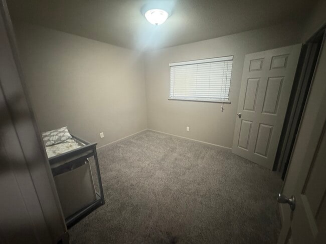 Building Photo - 6437 Dawn Dr