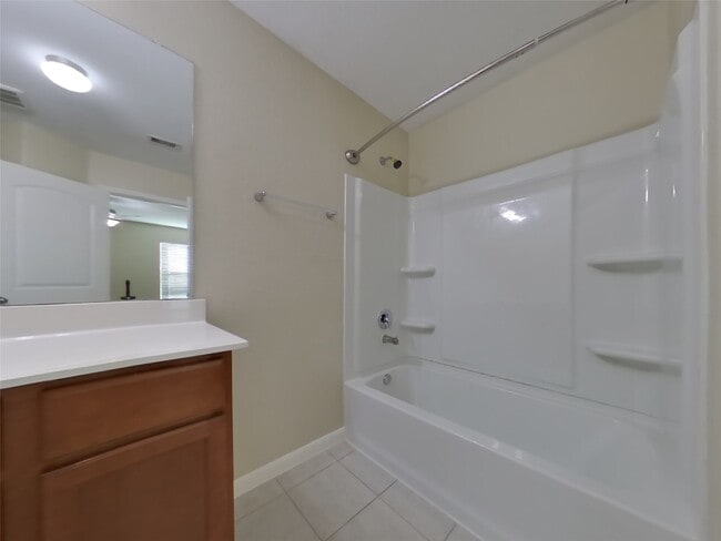 Building Photo - 316 Summer Horse Dr