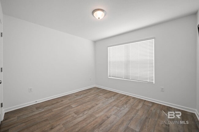 Building Photo - 15133 Forsythia Lp