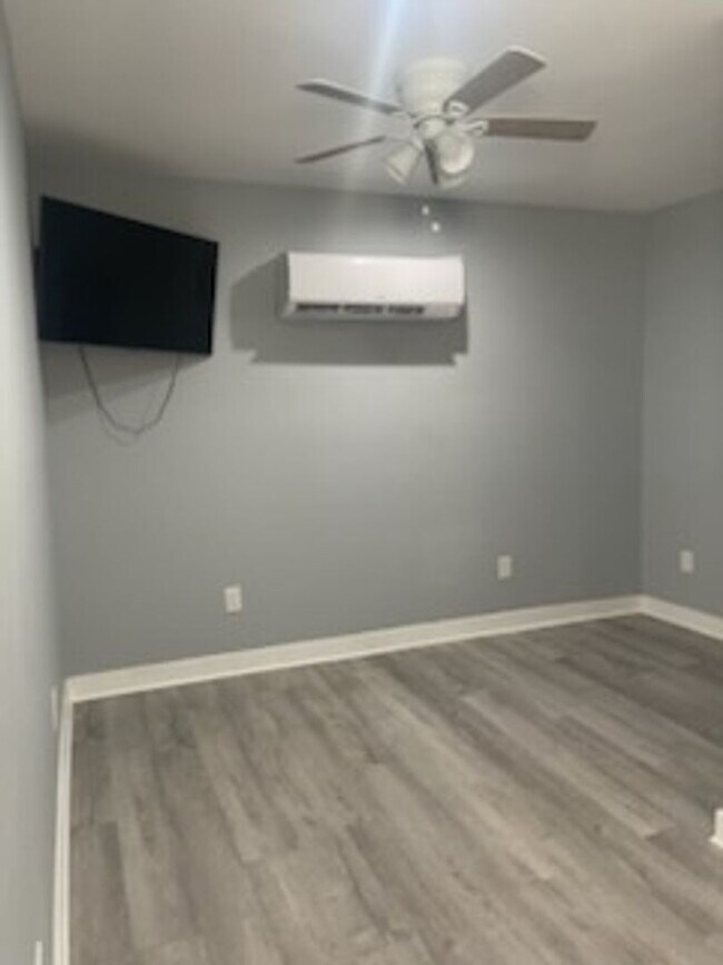 Building Photo - Charming 3BR+ Bonus room House in Savannah