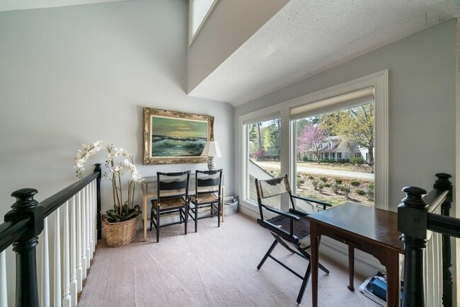 Building Photo - 1900 Snug Harbor Dr