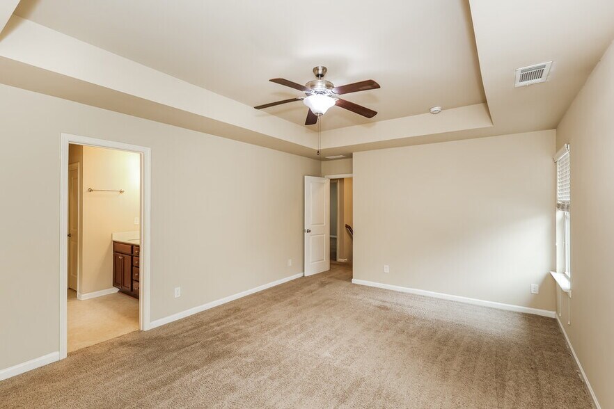 Building Photo - 6285 Allen Rd SW