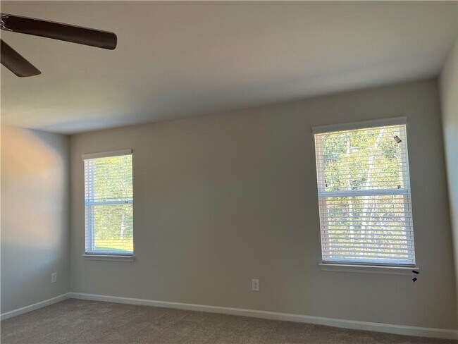 Building Photo - 6072 Hickory Crk Ct