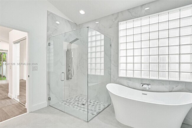 Building Photo - 6931 NW 34th St