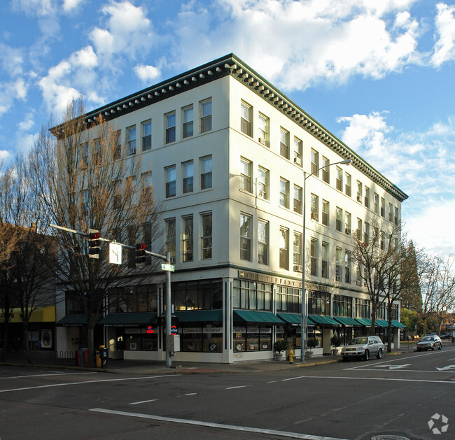 Primary Photo - The Tiffany Building