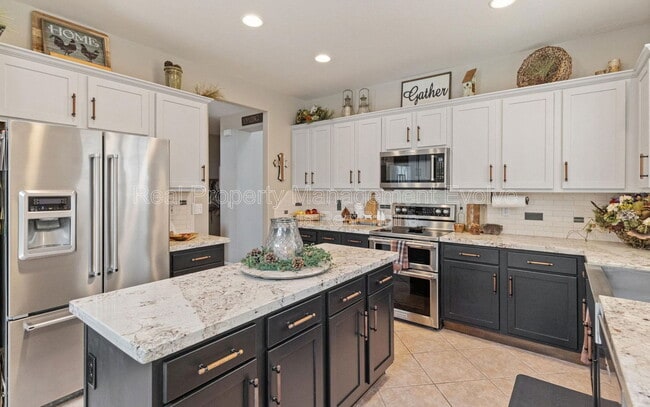 Building Photo - 3331 W Hemingway Ln