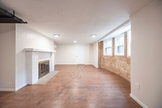 Building Photo - 11417 Wade Park Ave