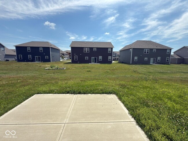 Building Photo - 151 Dyson Dr
