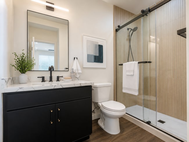 Interior Photo - Ocean Breeze