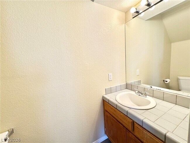 Building Photo - 1020 Pahrump Valley Blvd