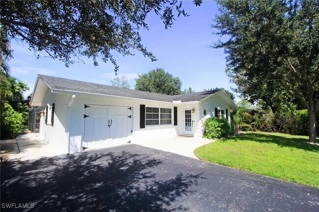 Building Photo - 4459 Flamingo Dr