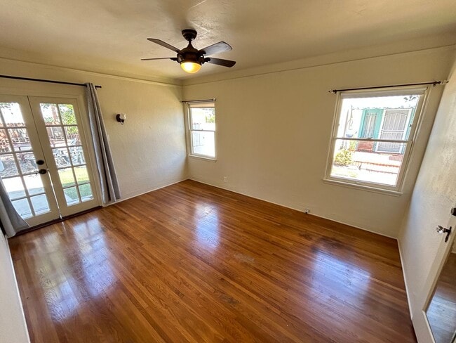 Building Photo - Truly Adorable Tudor Style 2 Bed 1 Bath Home in Anaheim!