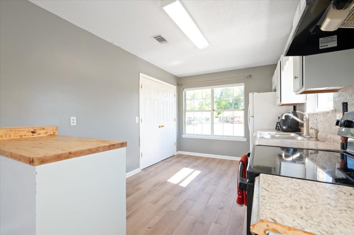 Building Photo - 756 Melissa Dr