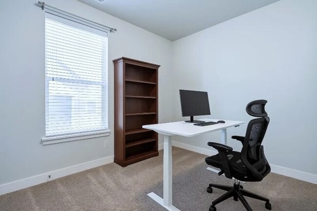 Building Photo - Modern 3 Bed / 2 Bath Condo in Amenity-Ric...