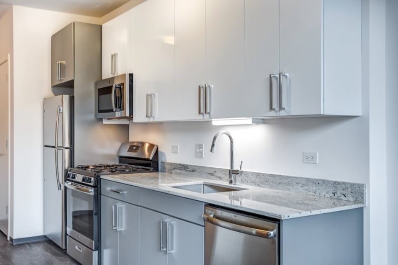 Building Photo - 2354 N California Ave