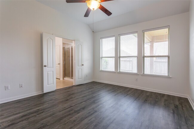 Building Photo - 3534 Goldleaf Trail Dr