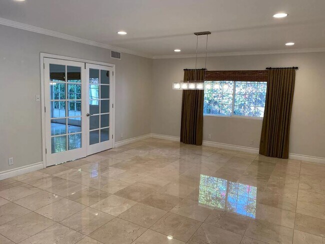 Building Photo - 4 Rent now at Calvena Drive