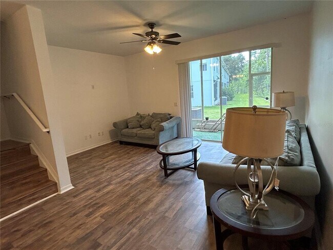 Building Photo - 3121 Capri Isle Way