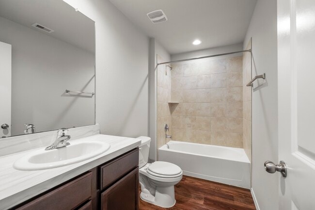 Building Photo - 2354 Otter Falls Dr
