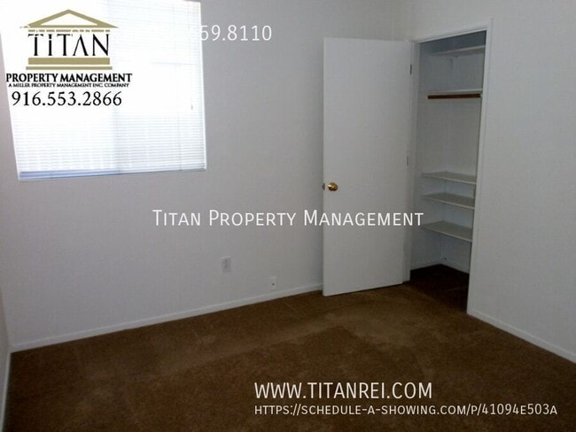 Building Photo - 9231 Sunfire Way