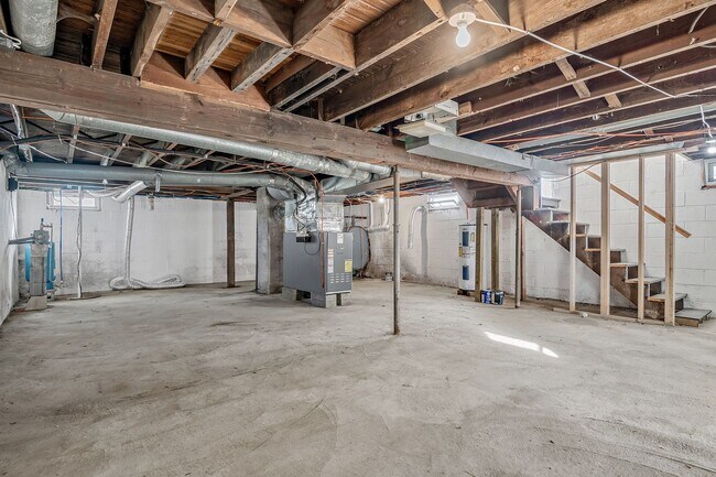 Building Photo - 206 Hershey Rd