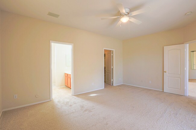 Building Photo - 20695 N 94th Dr