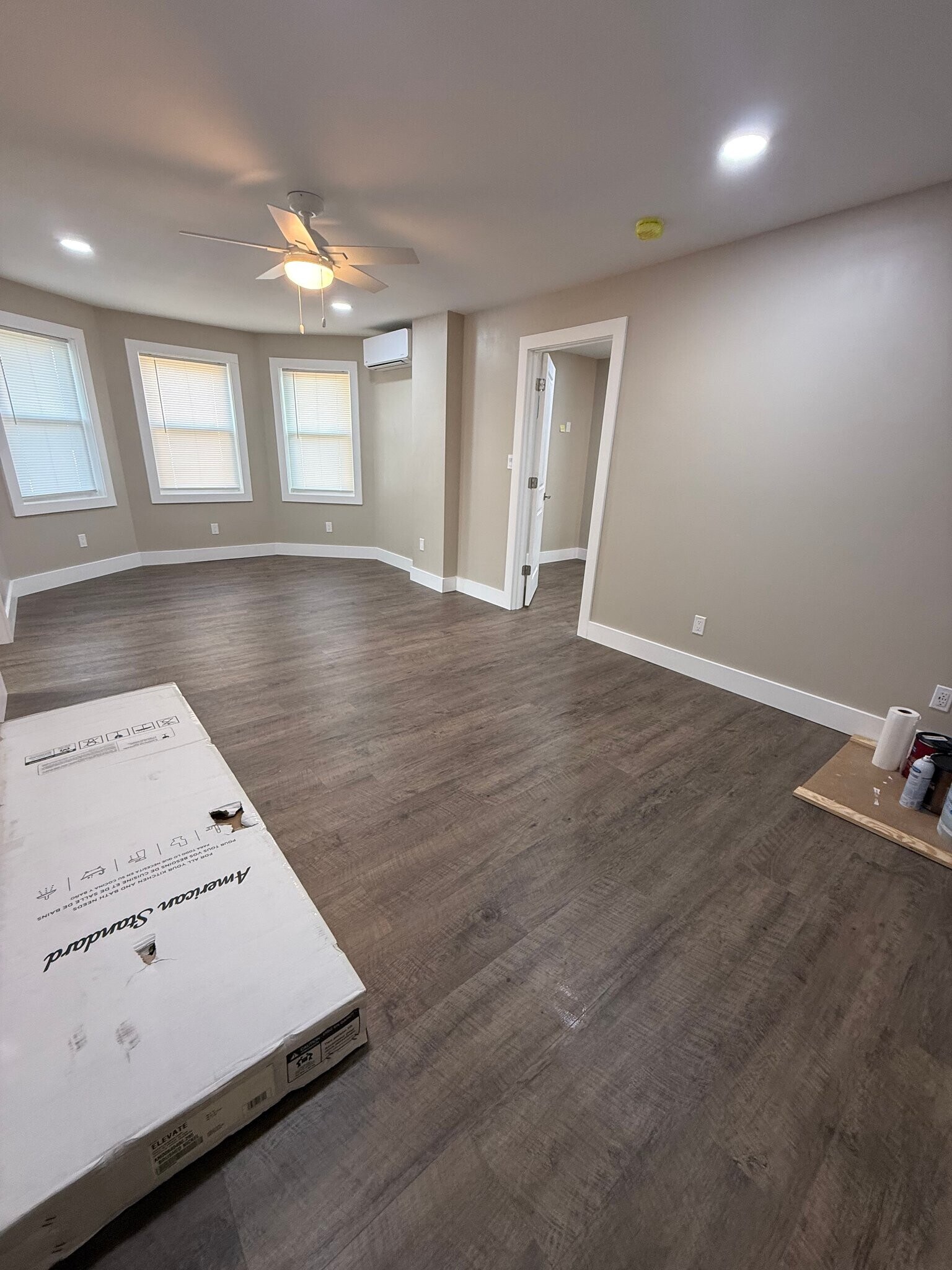 Building Photo - 39 N Penrose St