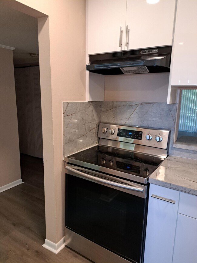 Building Photo - 2929 Zorno Way