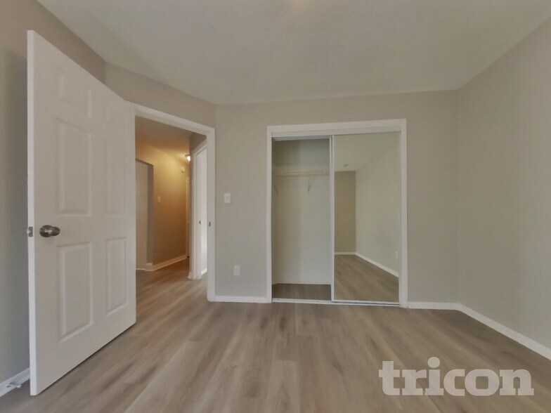 Building Photo - 2942 Mallorn Way