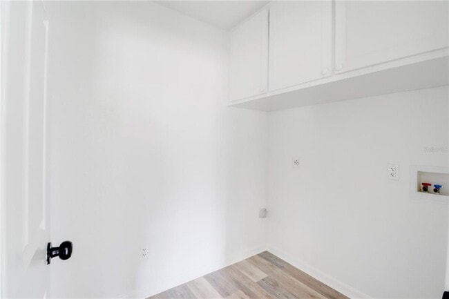 Building Photo - 20 Water Trak