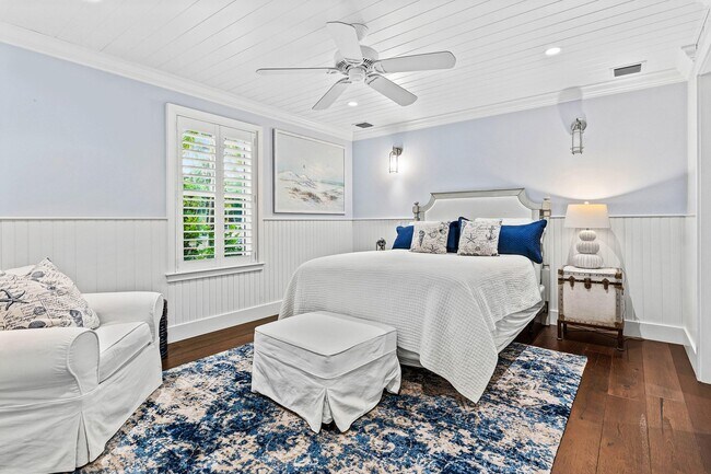 Building Photo - 3421 S Ocean Blvd