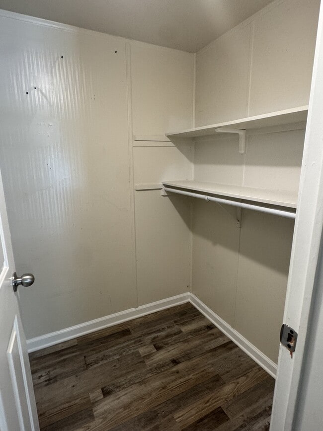 Building Photo - 146 Co Rd 753