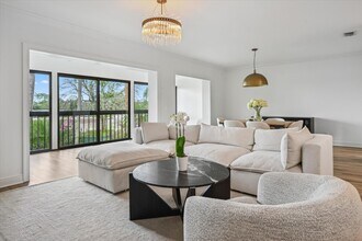 Building Photo - 11223 Pond View Dr