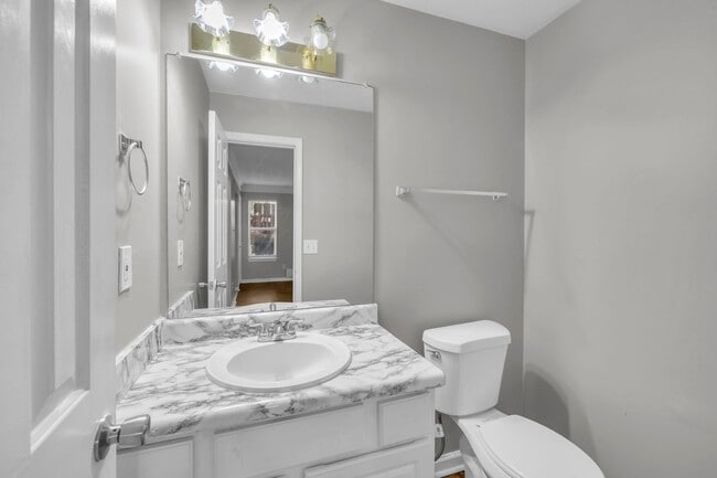 Building Photo - 3061 Majestic Park Ct