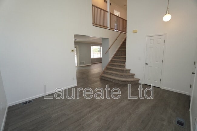 Building Photo - 10182 Woodrose Ct