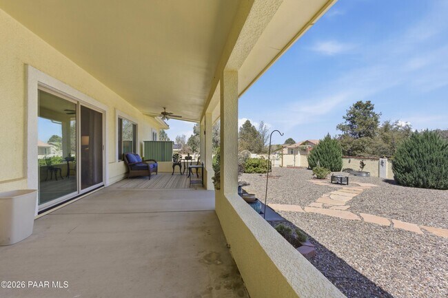Building Photo - 5775 Goldenrod Way