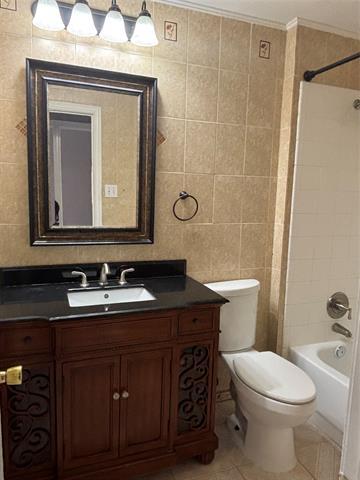 Building Photo - 3136 Delaford Dr