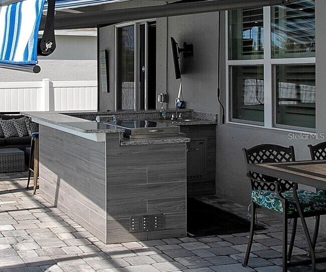 Building Photo - 6005 113th Terrace E