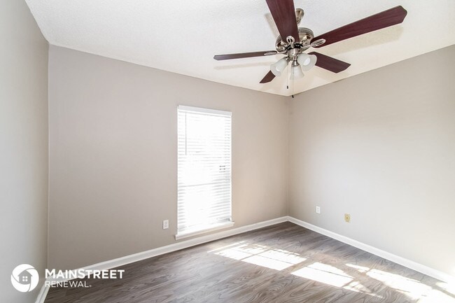 Building Photo - Welcome Home!