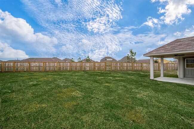 Building Photo - 31801 Pecan Cottage Ln