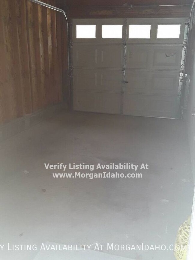 Building Photo - 9221 W Brogan Dr