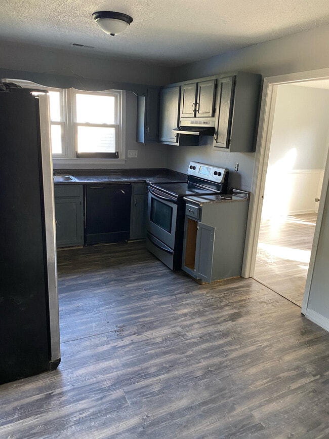 Building Photo - 5321 Hadrian Dr