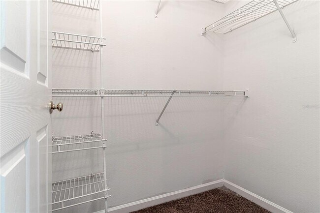 Building Photo - 4324 S Kirkman Rd