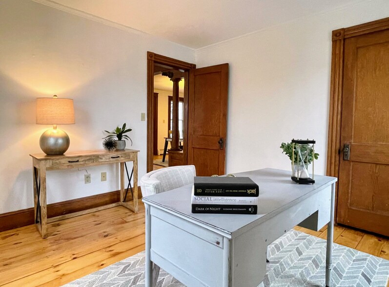 Building Photo - 147 Cleaves St