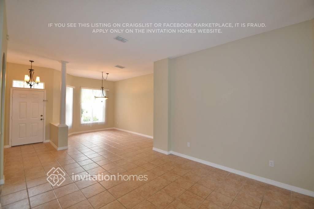 Building Photo - 726 Lakeworth Cir